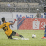 Kenapa Permainan Sepak Bola Masih Dilanjutkan Ketika Hujan