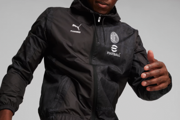 jaket-pemain-dalam-sepak-bola