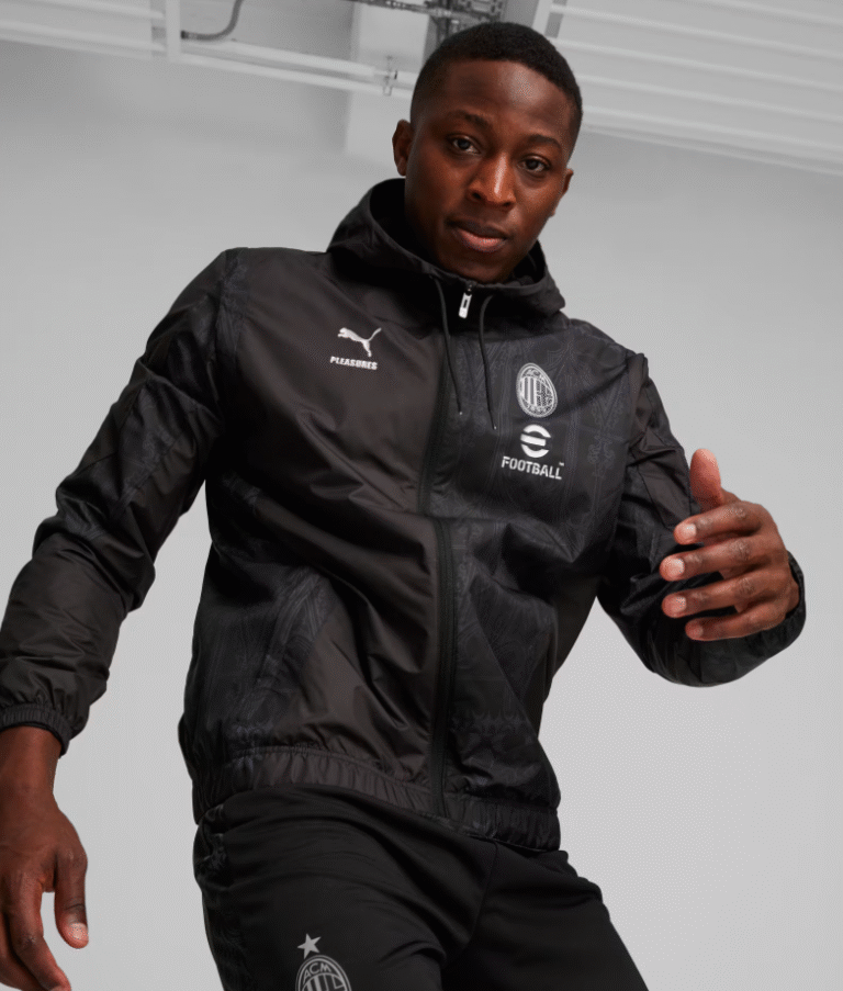 Jaket Pemain dalam Sepak Bola