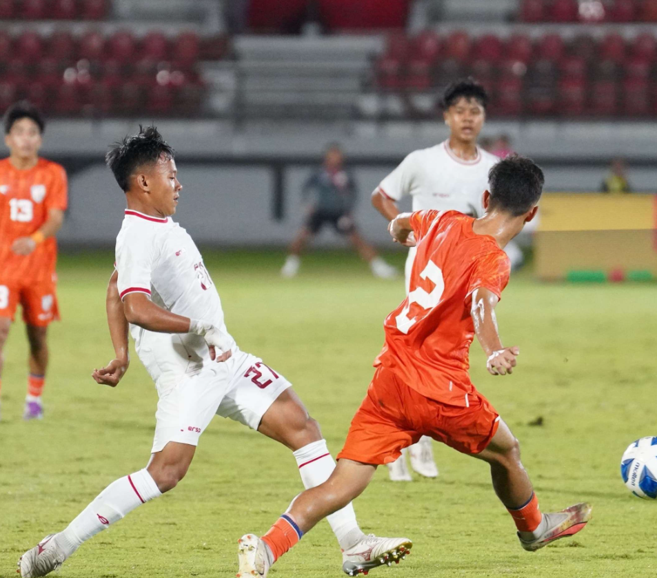 apa-itu-jogging-defense-dalam-sepak-bola