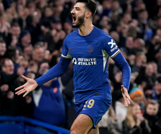 pemain-armando-broja-resmi-dijual-ke-club-burnley