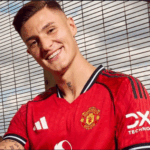 cara-benjamin-sesko-menjawab-kritik-para-fans-mu