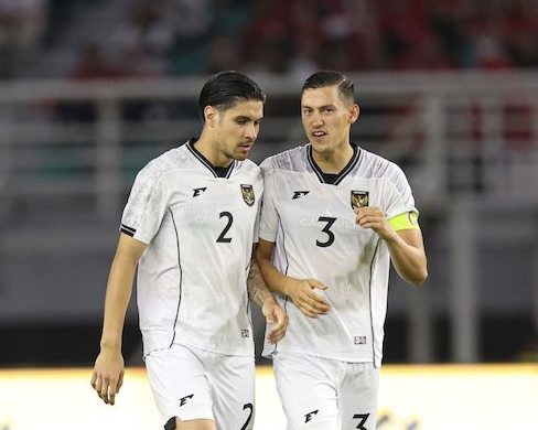 hamka-hamzah-kagum-dengan-jay-idzes-dan-kevin-diks