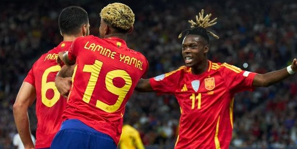 Sepak Bola Dan Identitas Nasional Penentu Gengsi Bangsa