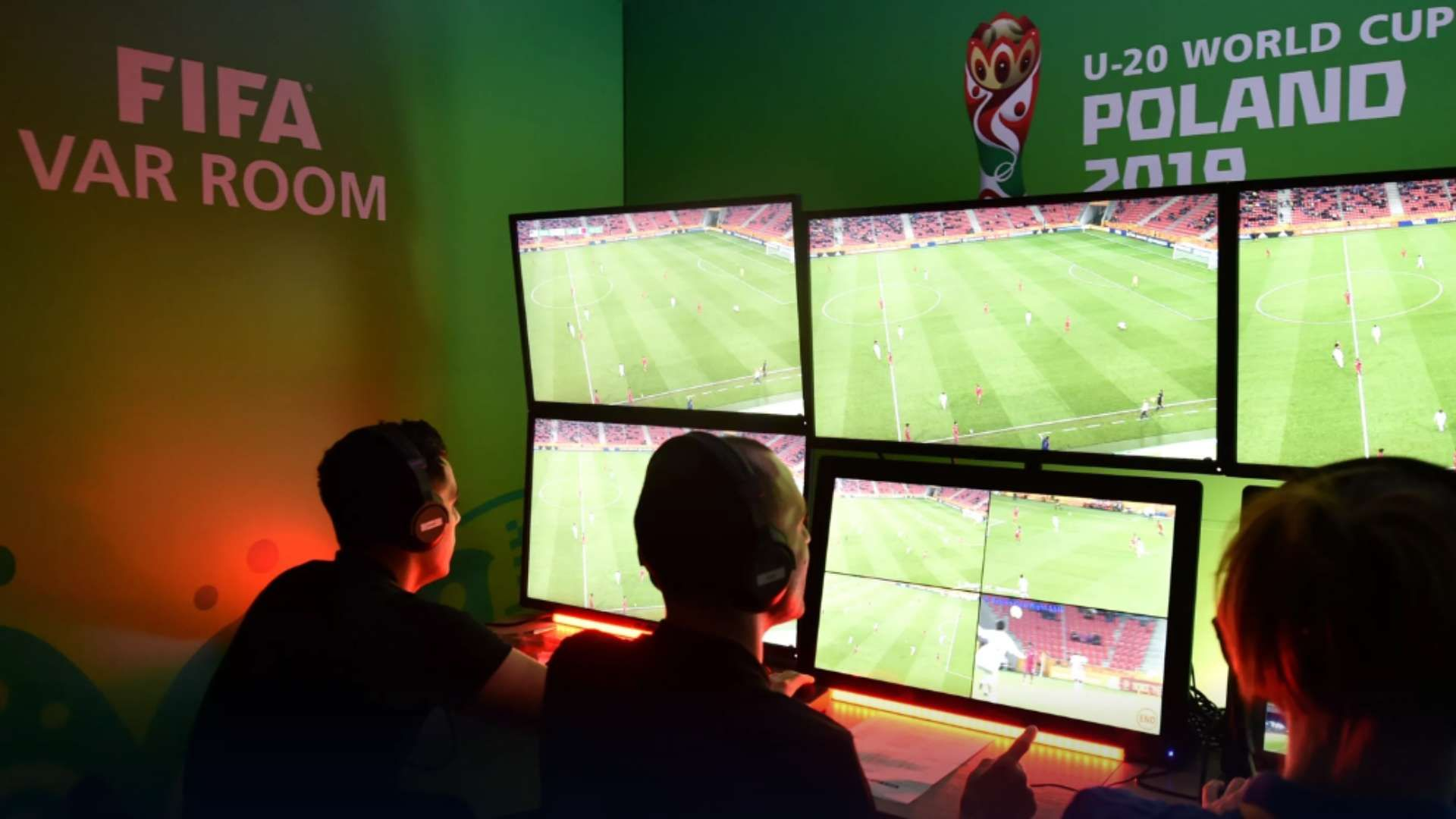 Pengaruh teknologi VAR terhadap keadilan di lapangan hijau