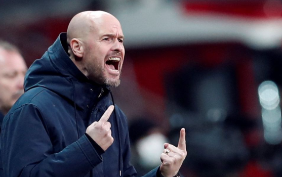 Erik ten Hag Perkuat Lini Tengah MU Jelang Musim Baru